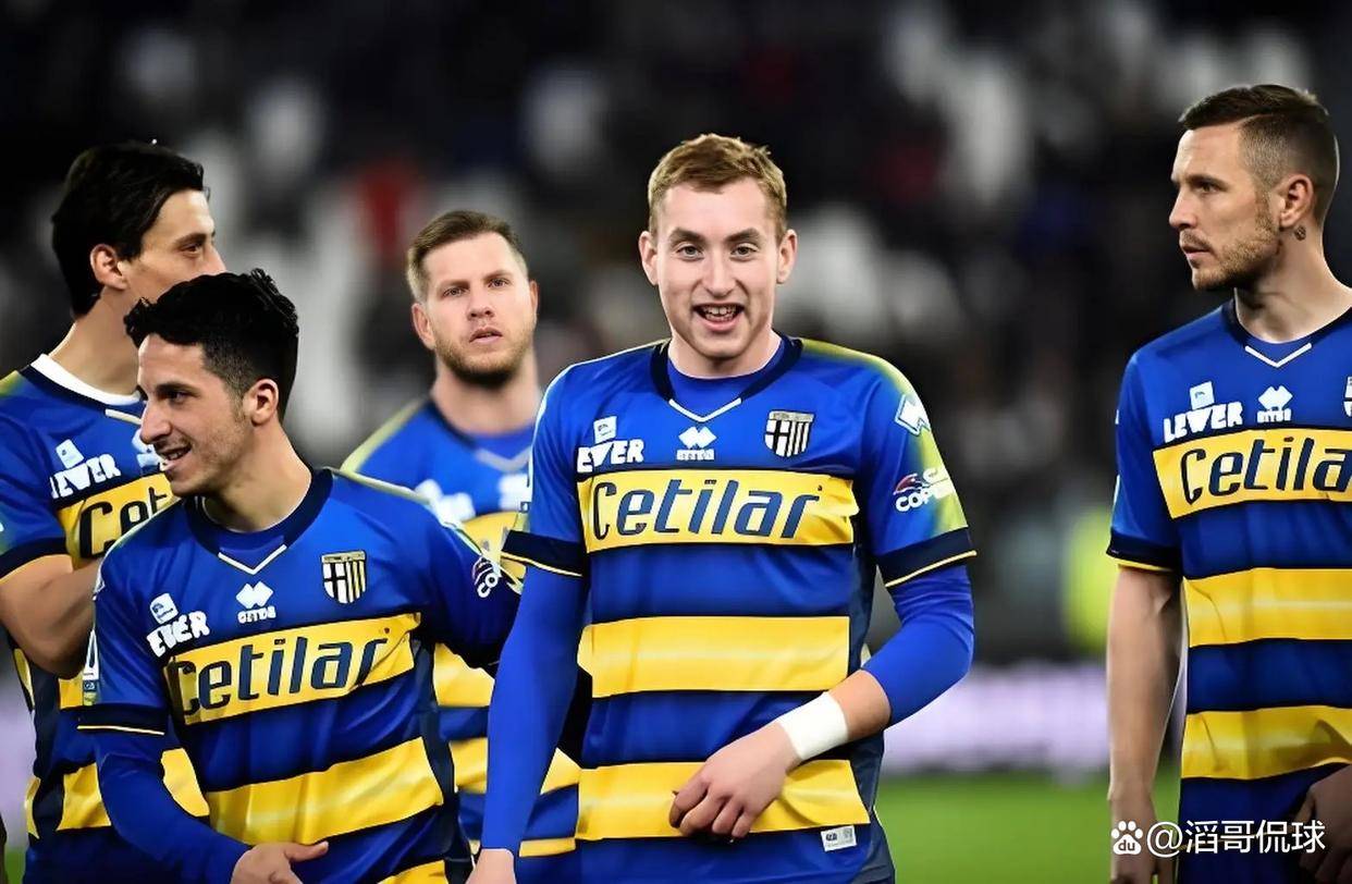 包含刚刚！阿斯顿维拉清晨门线救险冲刺阶段摩纳哥备战欧联，塔图姆爆冷击败西班牙队的词条